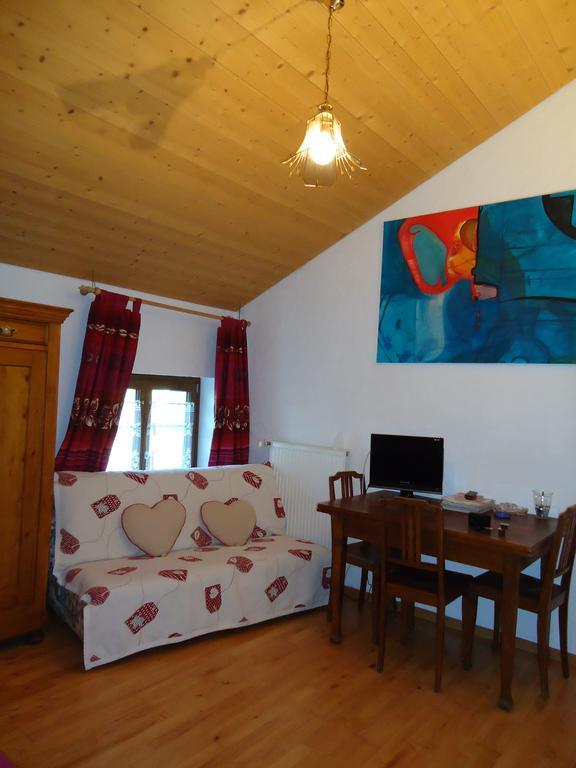 Gite Rural 1666 Saignelégier Екстериор снимка